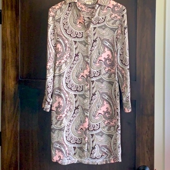 MICHAEL Michael Kors shirt dress 100% silk
MICHAEL Michael Kors size 6 NWOT - Picture 4 of 6